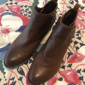 Lucky Basel Bootie in Toffee